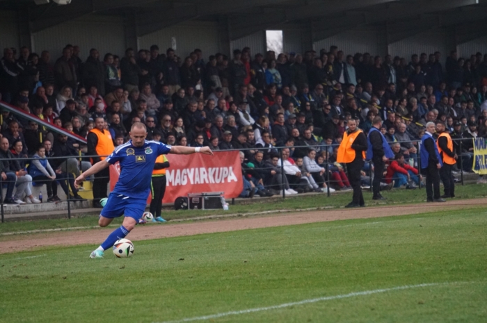 Négy év után távozott