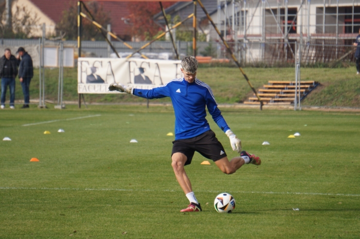 Földvár után, Martfű előtt …