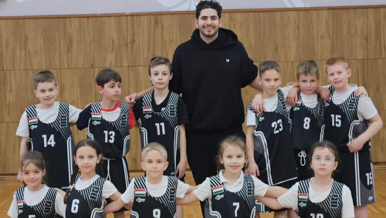 Győzelmekkel kezdték a szezont U9-es kosarasaink