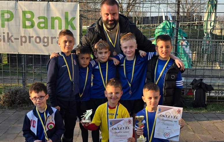 Ünnepi tornán járt U8-as korosztályunk